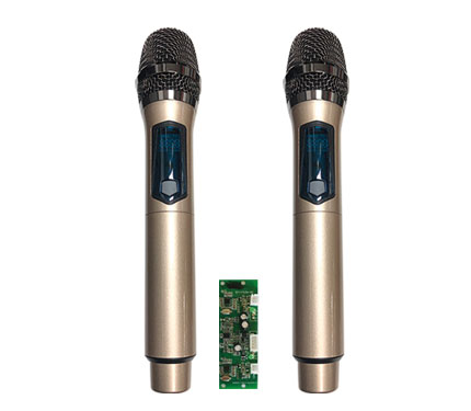 Microphone 06